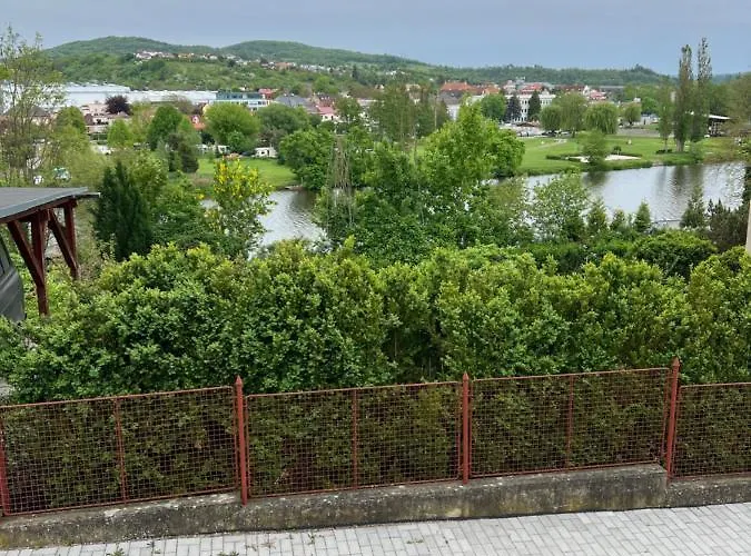 Apartamento U Berounky